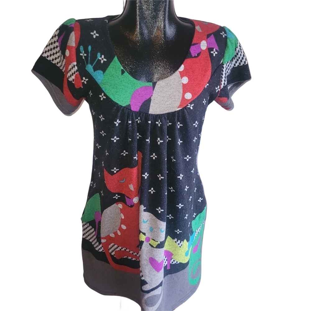Trop Belle Pour Toi Colorful Short Sleeve Cat Patterned Tunic Dress